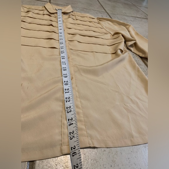 Vintage Marc D'Alcy Paris Tan Pleated Blouse Silky Secretary Shirt 80s/90s M - Picture 8 of 8